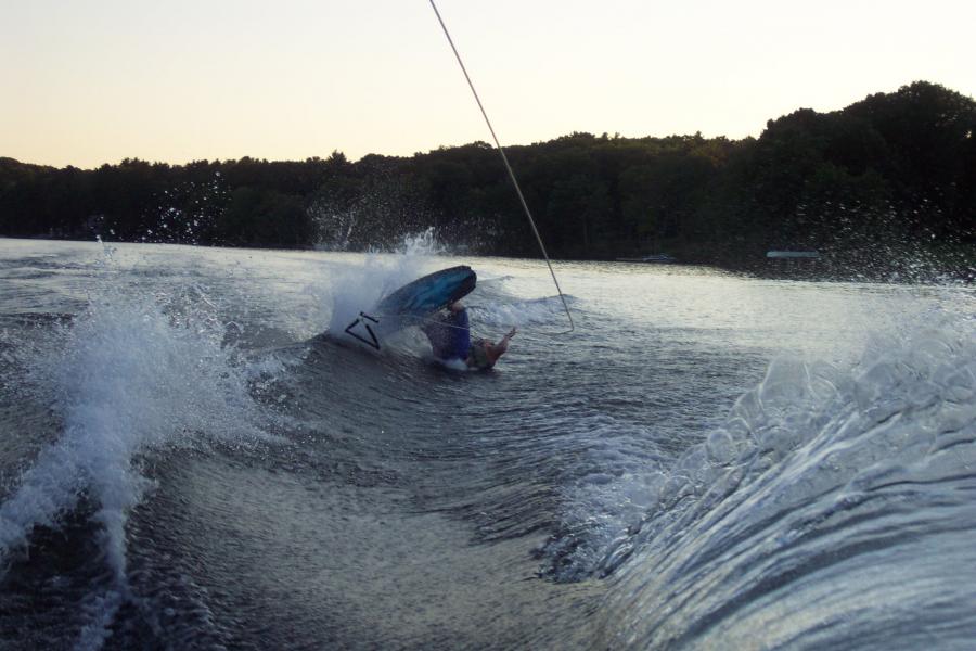 Name:  wakeboarding_2002_061.jpg
Views: 1150
Size:  72.3 KB