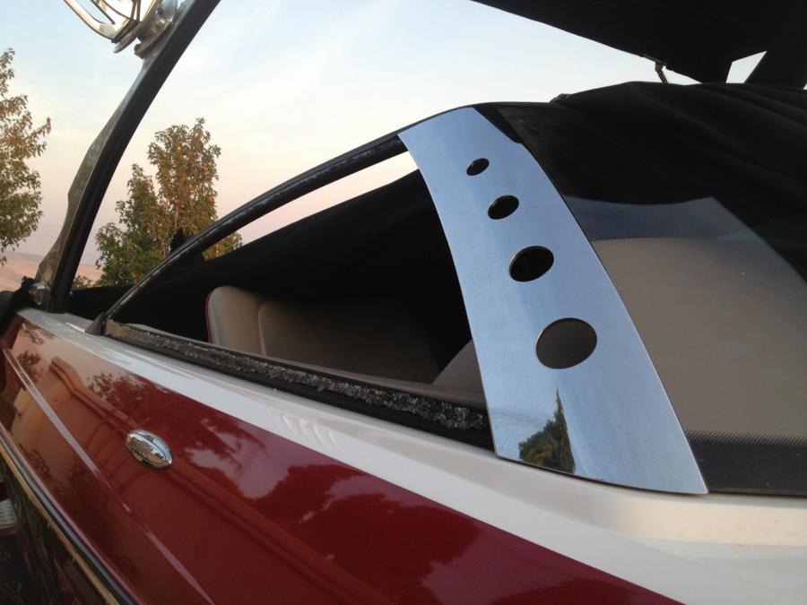 Replacing glass on windshield of a Malibu???? - Boats, Accessories